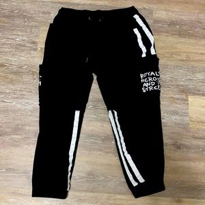 Black cargo joggers